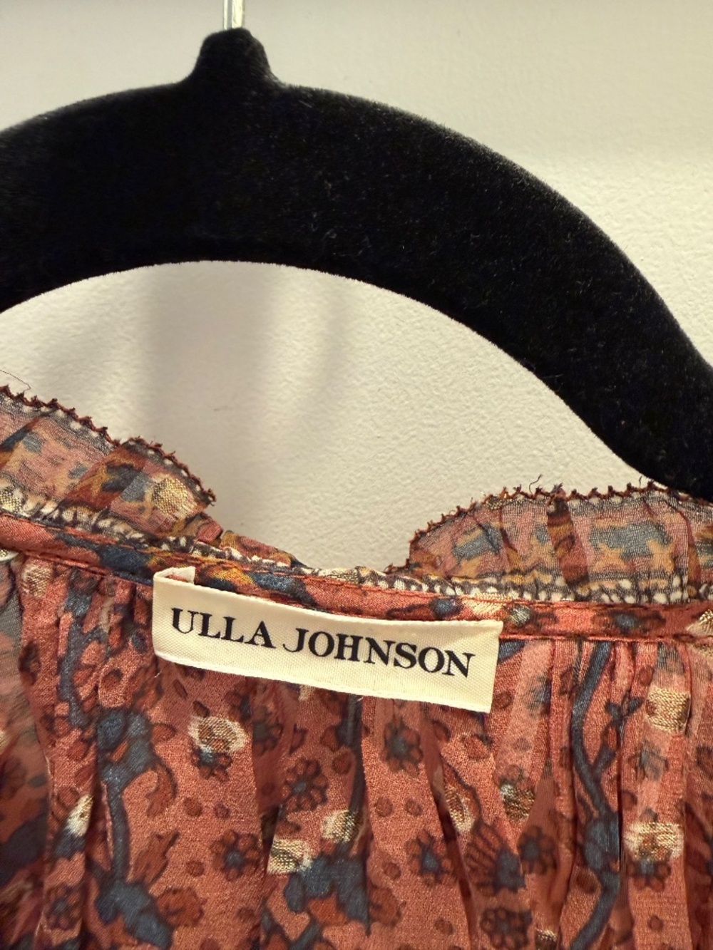 Ulla Johnson Calista blouse in brick red - Picture 6 of 6